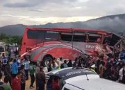 Kecelakaan Maut di Tol Padaan – Malang, Bus Pariwisata Tabrak Truk Tronton