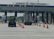 Libur Natal 2024, 203 Ribu Kendaraan Melintasi Jalan Tol Bakter