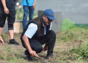 Ardito Wijaya dan Komang Koheri Pimpin Aksi Bersih bersih