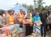 Polres Lampung Selatan Salurkan Bantuan ke Korban Banjir Sragi