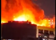 Glodok Plaza Jakarta Barat Kebakaran