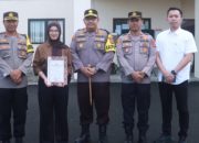 Gagalkan Perampokan Mahasiswi Cantik Diberi Penghargaan dari Kapolres