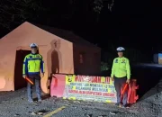 Polisi Berlakukan Pembatasan Kendaraan Buntut Jalur Liwa – Krui Amblas