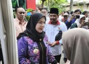 Pemkot Bandar Lampung dan Baznas Salurkan 80 Kilogram Beras ke Warga