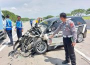 Kecelakaan Beruntun di Tol Ngawi, 7 Pemudik Luka Luka