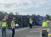 Ini Penyebab Bus Miyor Terguling di Tol Palembang-Kayuagung Menewaskan Sopir dan 32 Penumpang Terluka