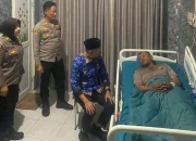 Gubernur Lampung Mirza Jenguk Anggota Polisi Terluka Saat Amankan Demo Petani Singkong