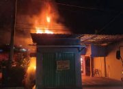 Rumah Warga di Gedong Air Bandar Lampung Terbakar, Korsleting Diduga Jadi Pemicu